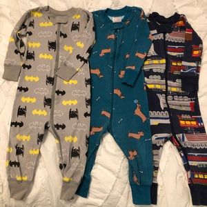 Hanna Anderson zip up sleepers